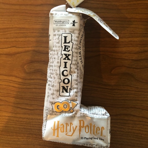 NWT LEXICON GO HAPPY POTTER WORD GAME - Picture 1 of 5
